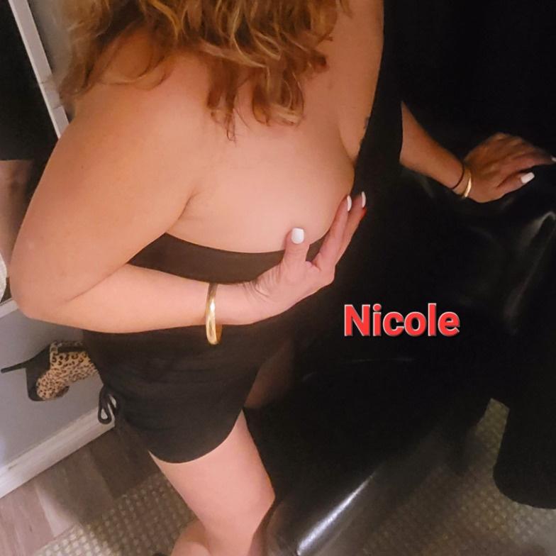  is Female Escorts. | Kitchener | Ontario | Canada | EscortsLiaison