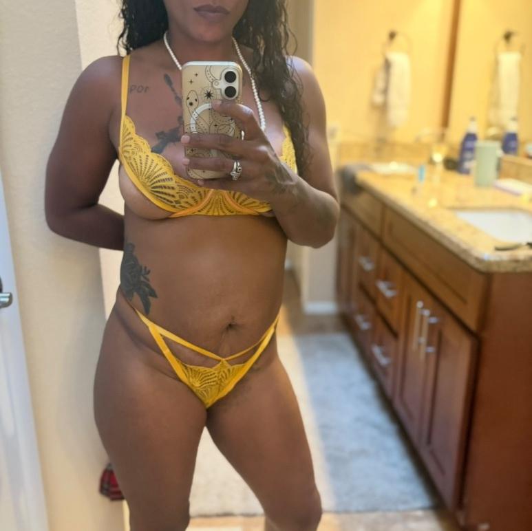  is Female Escorts. | Phoenix | Arizona | United States | EscortsLiaison