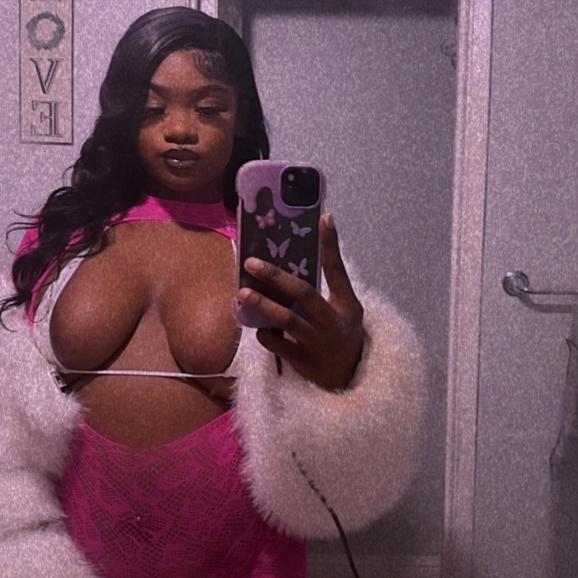  is Female Escorts. | Redding | California | United States | EscortsLiaison