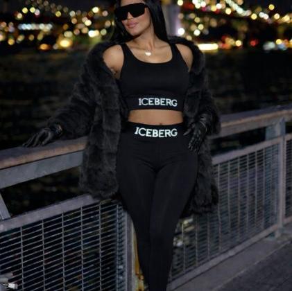  is Female Escorts. | Louisville | Kentucky | United States | EscortsLiaison