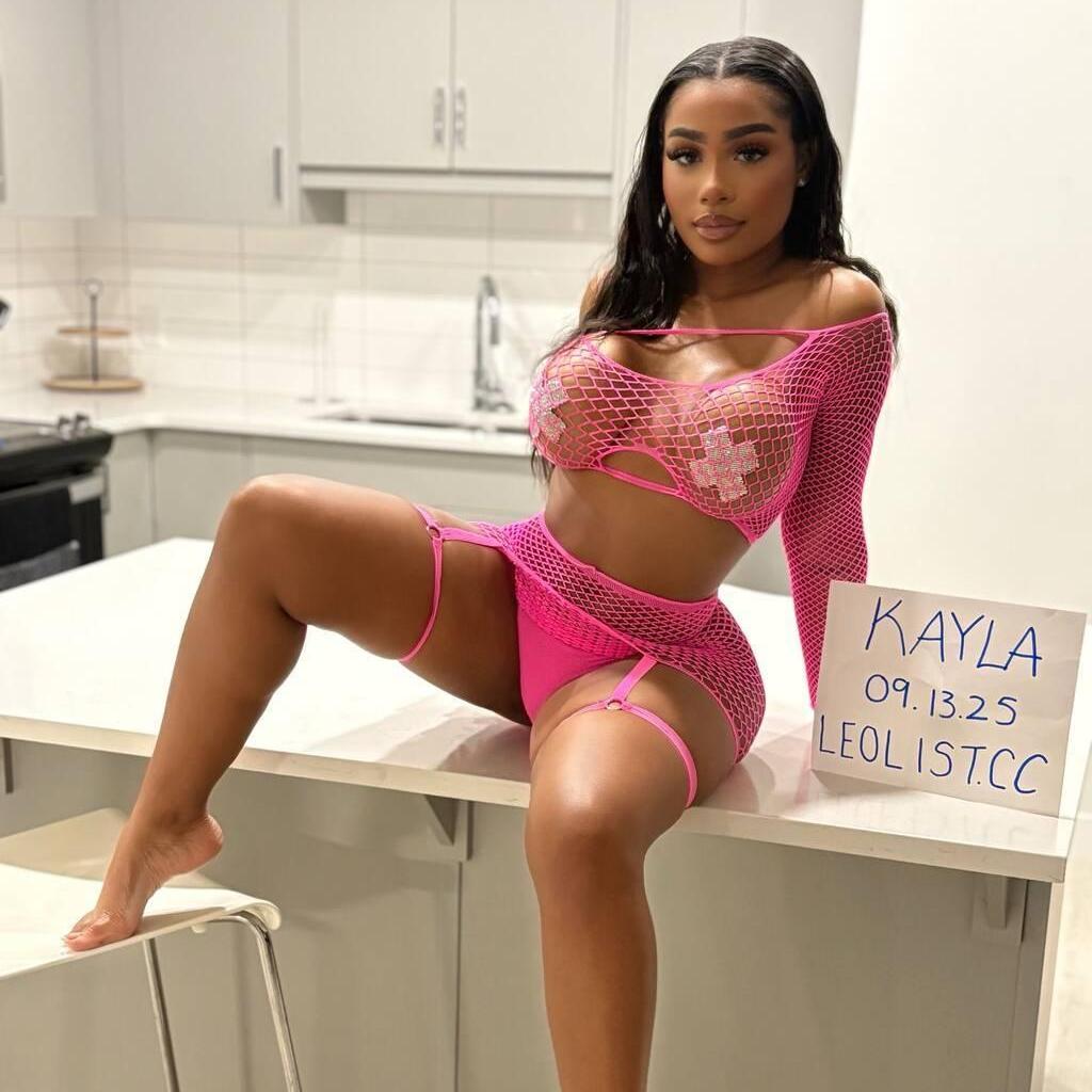 
                        Kayla
                     is Female Escorts. | Kitchener | Ontario | Canada | EscortsLiaison