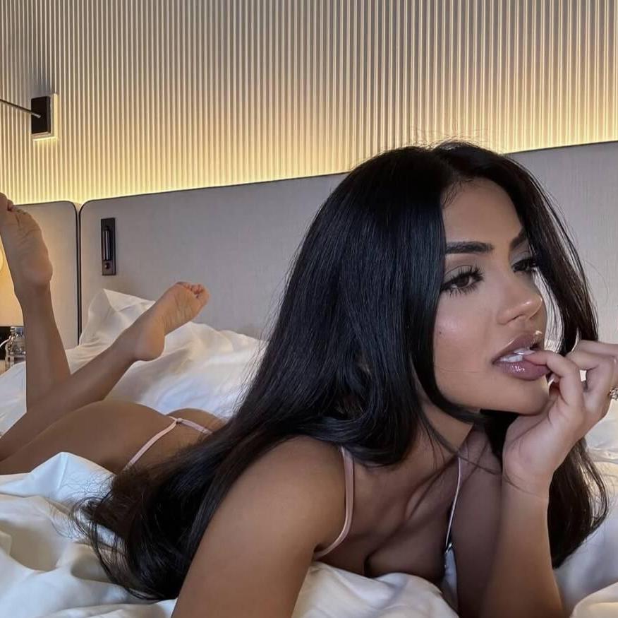 
                        Cici
                     is Female Escorts. | Sarnia | Ontario | Canada | EscortsLiaison