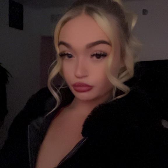  is Female Escorts. | Los Angeles | California | United States | EscortsLiaison