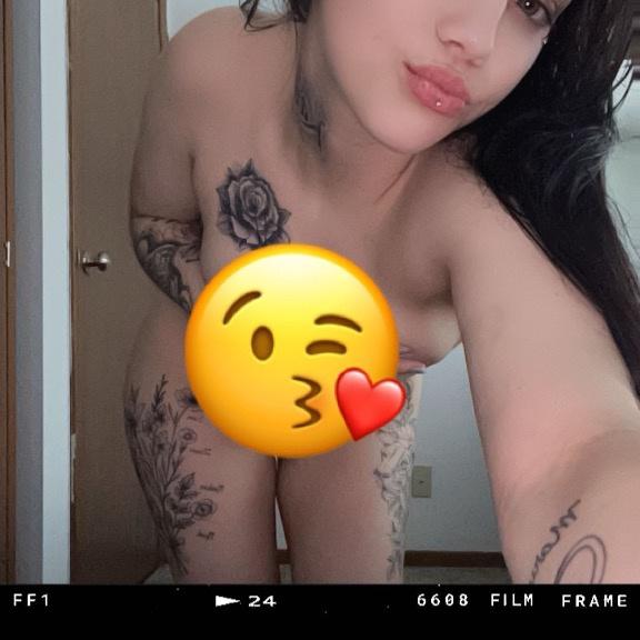  is Female Escorts. | Mankato | Minnesota | United States | EscortsLiaison