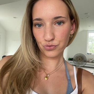  is Female Escorts. | Bronx | New York | United States | EscortsLiaison