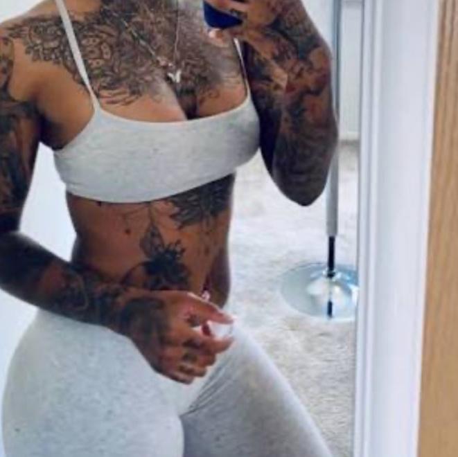  is Female Escorts. | Baton Rouge | Louisiana | United States | EscortsLiaison