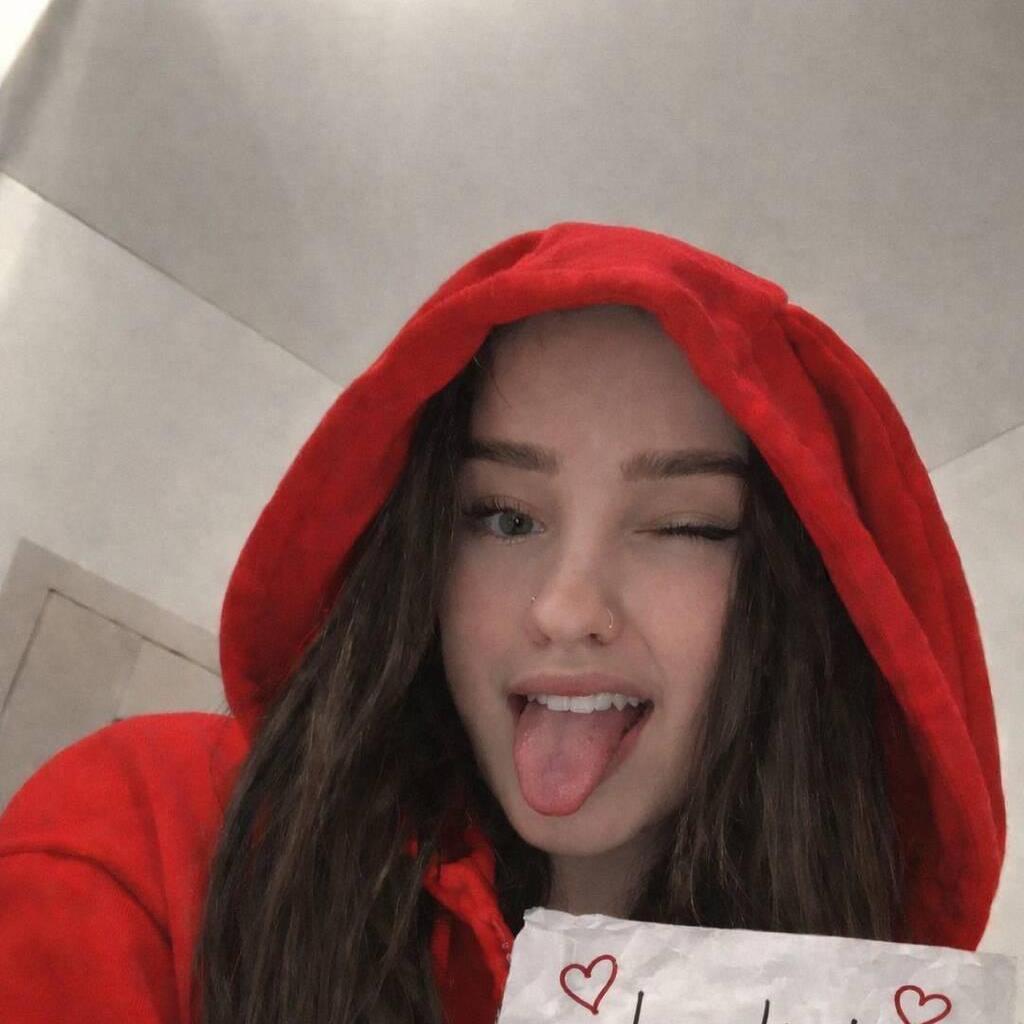 
                        Paola
                     is Female Escorts. | Edmonton | Alberta | Canada | EscortsLiaison