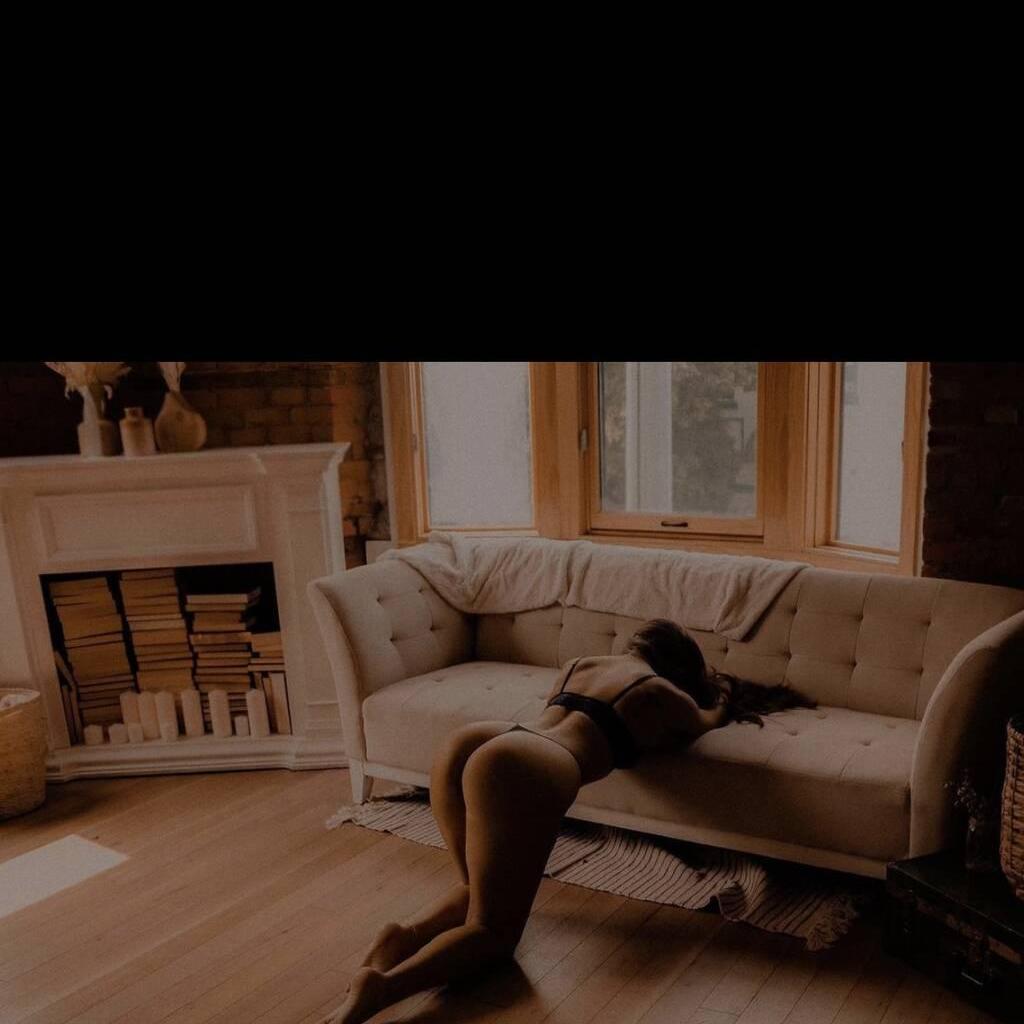 
                        Skye
                     is Female Escorts. | Kitchener | Ontario | Canada | EscortsLiaison