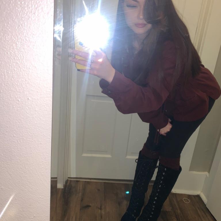  is Female Escorts. | Ft Wayne | Indiana | United States | EscortsLiaison