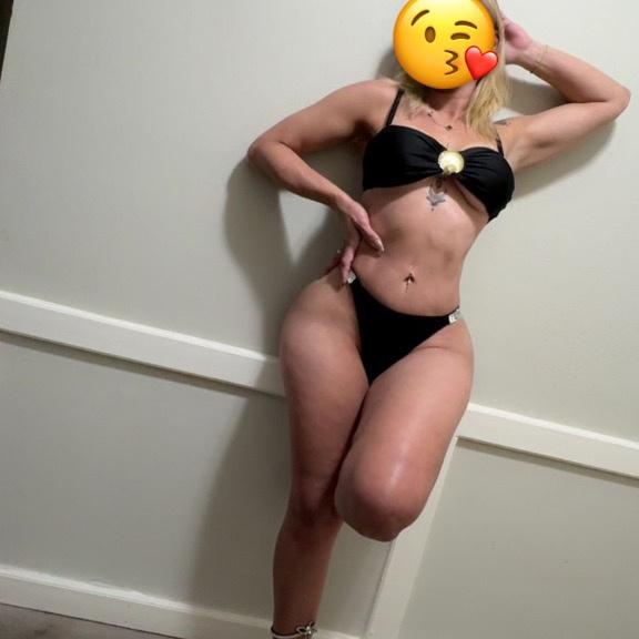  is Female Escorts. | Corpus Christi | Texas | United States | EscortsLiaison
