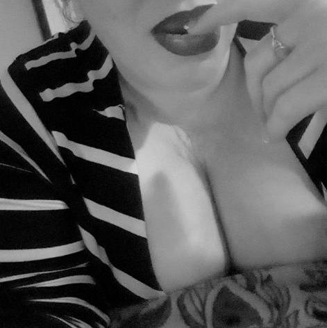  is Female Escorts. | Sacramento | California | United States | EscortsLiaison