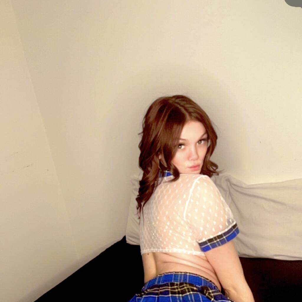 
                        Tiny aira
                     is Female Escorts. | London | Ontario | Canada | EscortsLiaison
