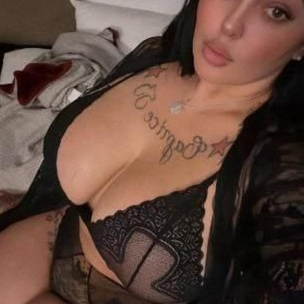  is Female Escorts. | Savannah | Georgia | United States | EscortsLiaison