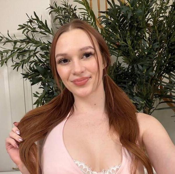 
                        Brenda
                     is Female Escorts. | Victoria | British Columbia | Canada | EscortsLiaison