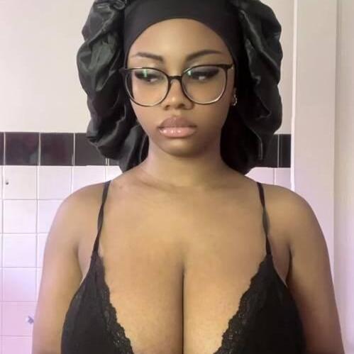 
                        Bolu
                     is Female Escorts. | Kingston | Ontario | Canada | EscortsLiaison