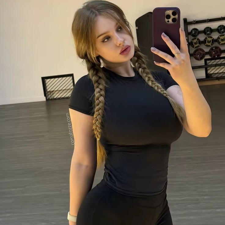 Puja is Female Escorts. | Delhi | India | India | EscortsLiaison