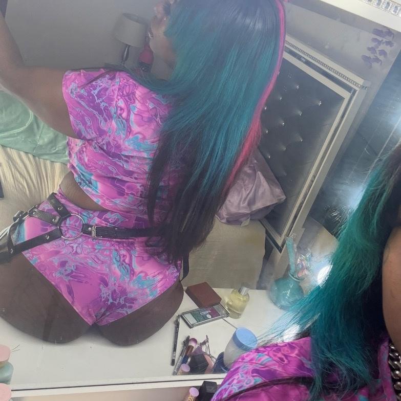  is Female Escorts. | Battle Creek | Michigan | United States | EscortsLiaison