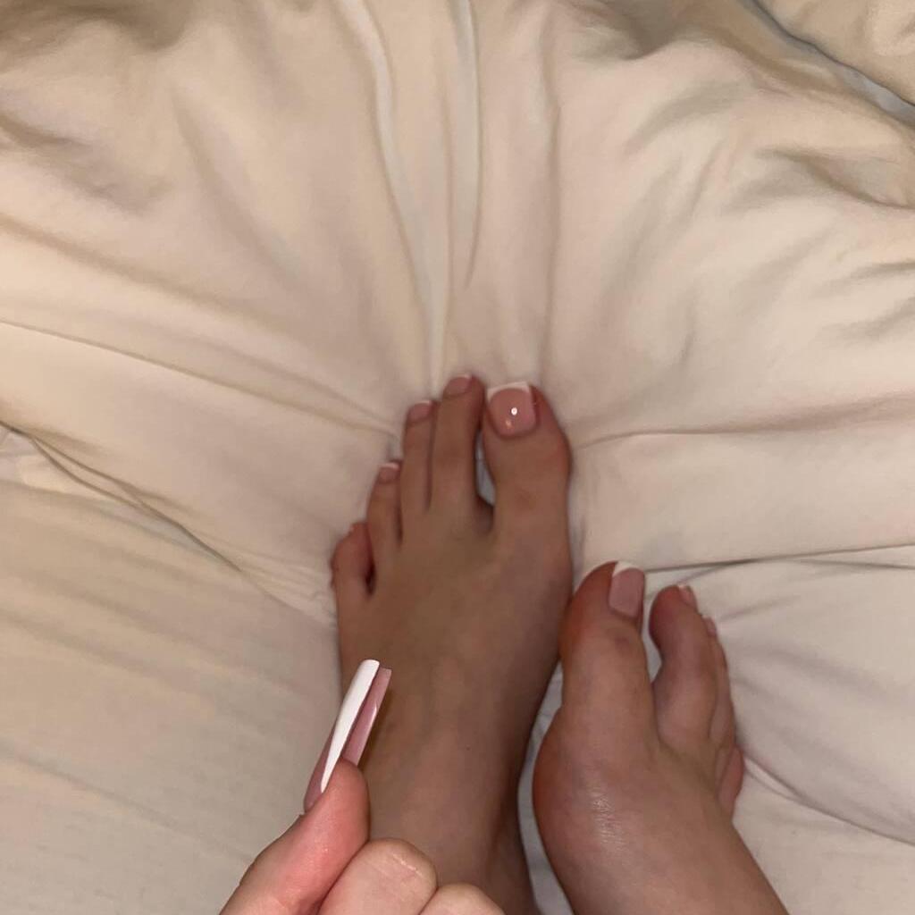 
                        natacha
                     is Female Escorts. | Quebec City | Quebec | Canada | EscortsLiaison