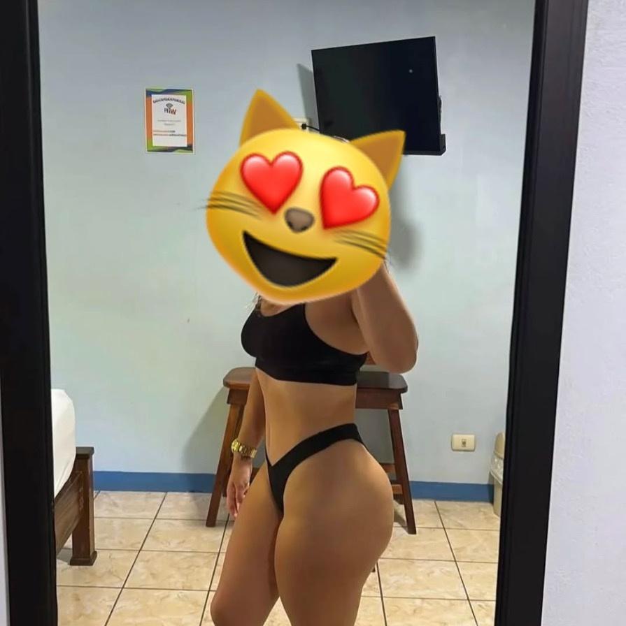  is Female Escorts. | Kalamazoo | Michigan | United States | EscortsLiaison