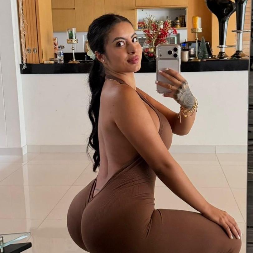  is Female Escorts. | Albuquerque | New Mexico | United States | EscortsLiaison