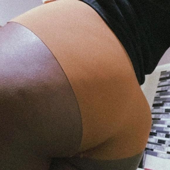  is Female Escorts. | Pittsburgh | Pennsylvania | United States | EscortsLiaison