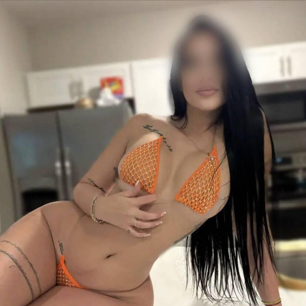 
                        Jade
                     is Female Escorts. | Montreal | Quebec | Canada | EscortsLiaison