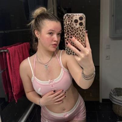  is Female Escorts. | Wilmington | North Carolina | United States | EscortsLiaison
