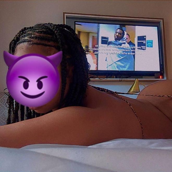  is Female Escorts. | Harrisburg | Pennsylvania | United States | EscortsLiaison