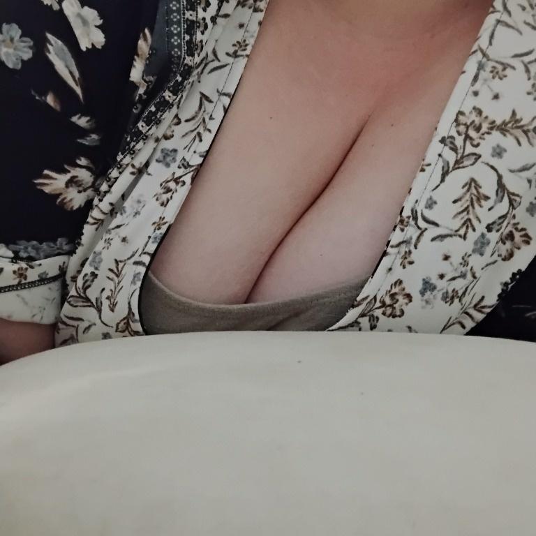  is Female Escorts. | Muncie | Indiana | United States | EscortsLiaison