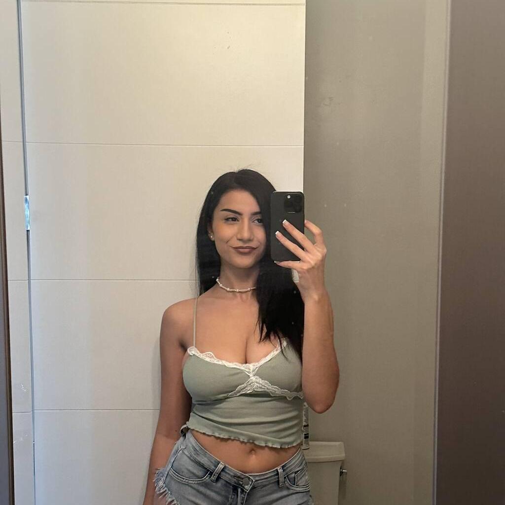 
                        cystal23
                     is Female Escorts. | St. Albert | Alberta | Canada | EscortsLiaison