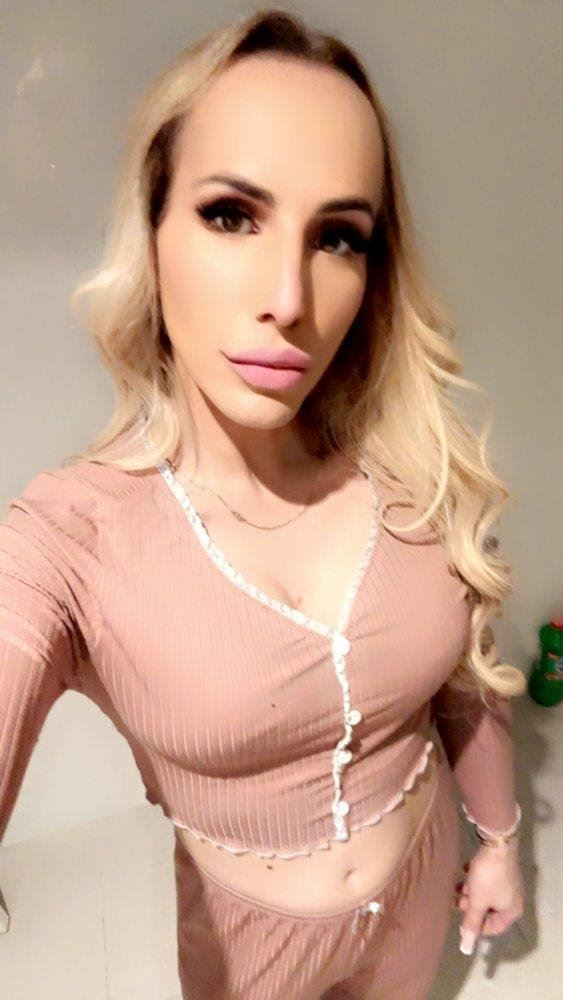 Bella is Female Escorts. | Sydney | Australia | Australia | EscortsLiaison