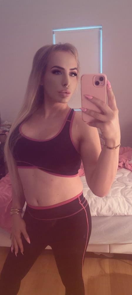 Bella is Female Escorts. | Sydney | Australia | Australia | EscortsLiaison