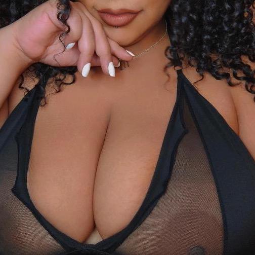  is Female Escorts. | South Bend | Indiana | United States | EscortsLiaison