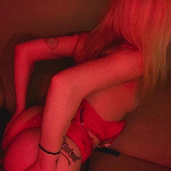  is Female Escorts. | Chambana | Illinois | United States | EscortsLiaison