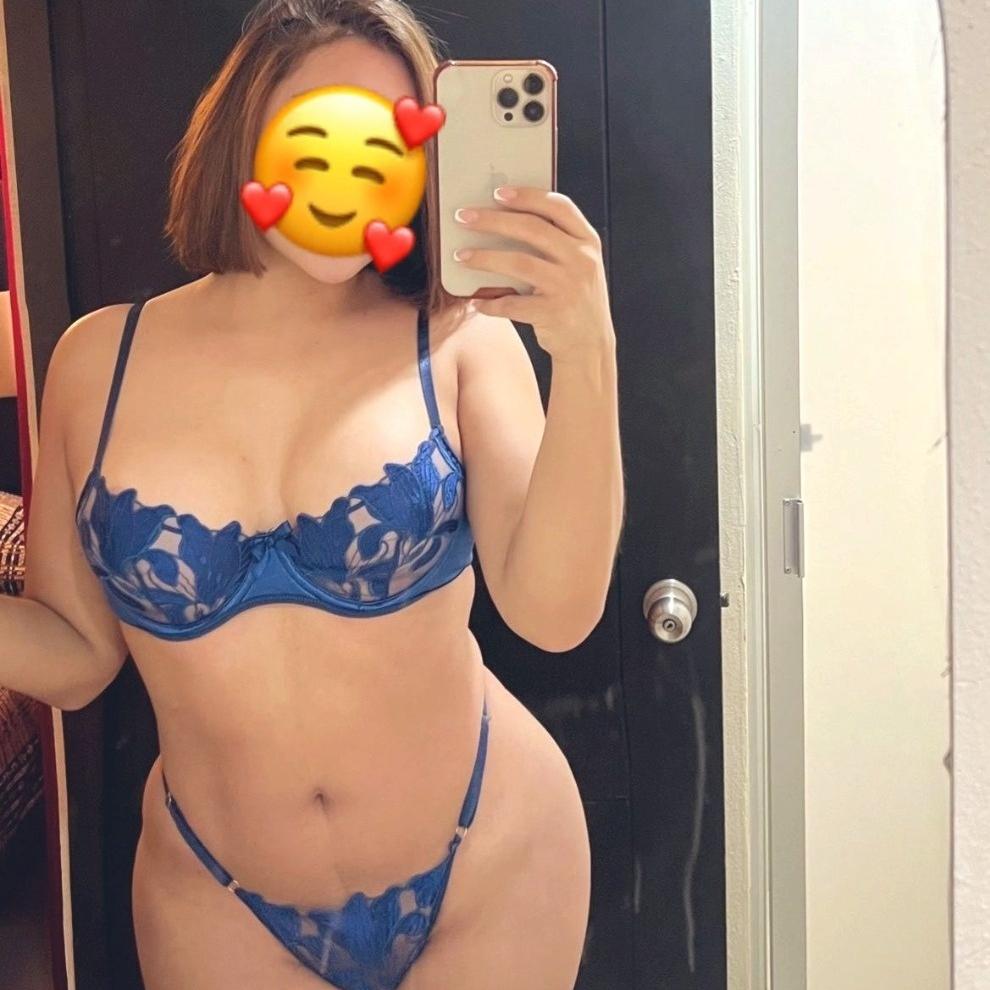  is Female Escorts. | San Fernando Valley | California | United States | EscortsLiaison