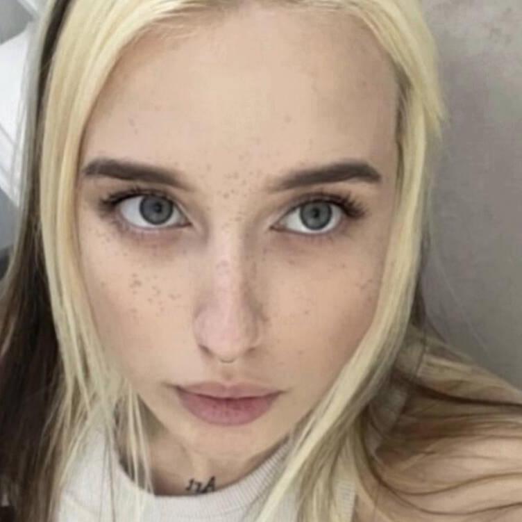 
                        Alica
                     is Female Escorts. | Abbotsford | British Columbia | Canada | EscortsLiaison