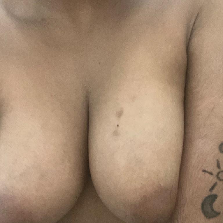  is Female Escorts. | Wichita | Kansas | United States | EscortsLiaison