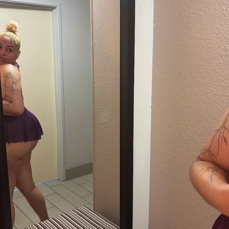  is Female Escorts. | Evansville | Indiana | United States | EscortsLiaison