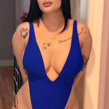  is Female Escorts. | Chicago Falls | Illinois | United States | EscortsLiaison