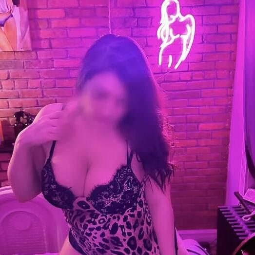 
                        Elena
                     is Female Escorts. | Kingston | Ontario | Canada | EscortsLiaison
