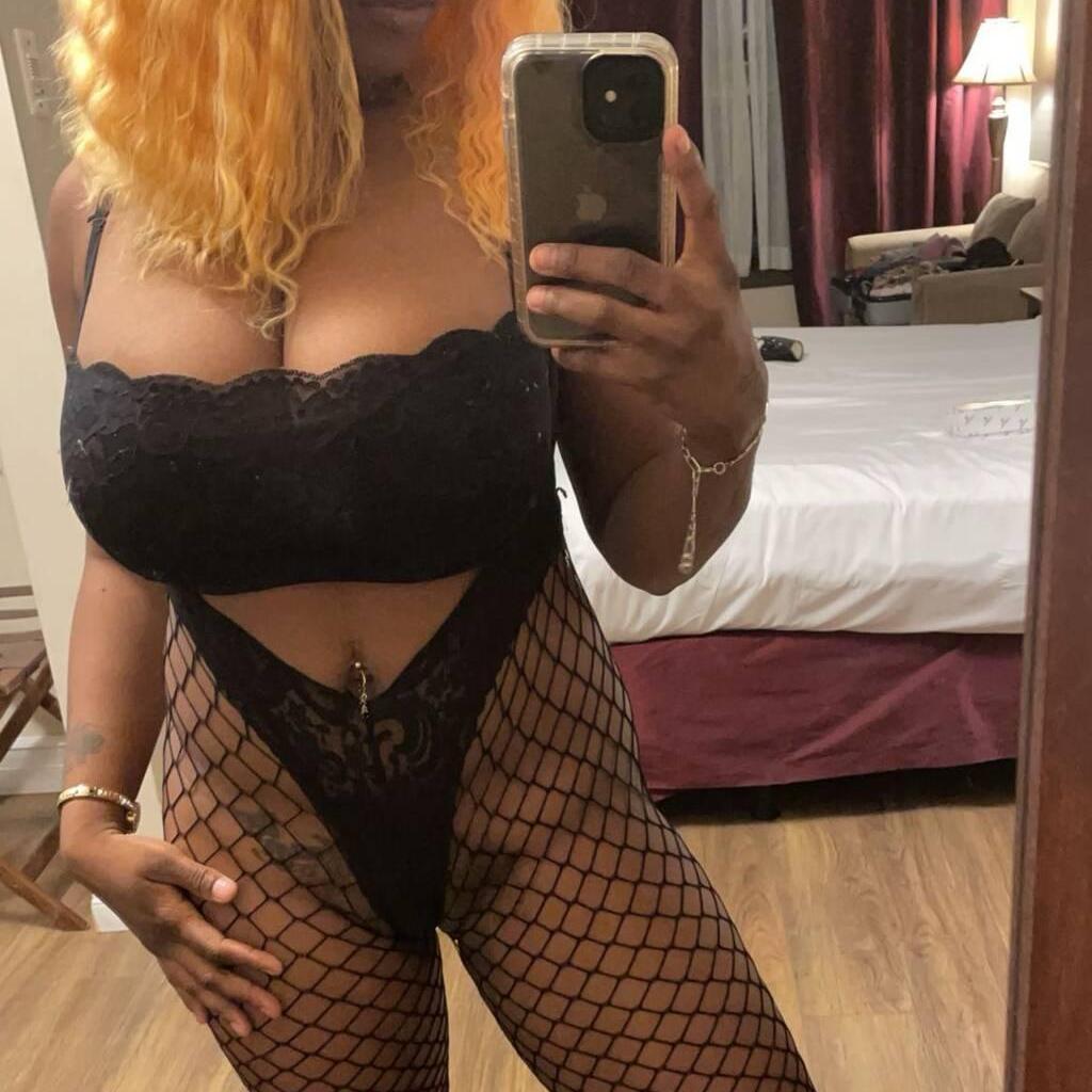 
                        Alycyiaa
                     is Female Escorts. | Quebec City | Quebec | Canada | EscortsLiaison
