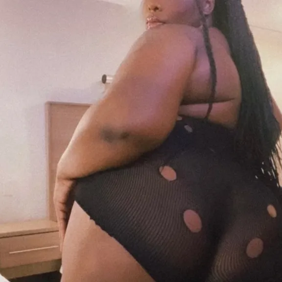  is Female Escorts. | Greensboro | North Carolina | United States | EscortsLiaison