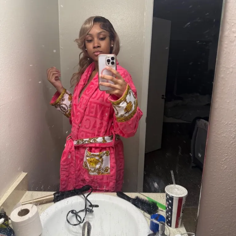  is Female Escorts. | Youngstown | Ohio | United States | EscortsLiaison