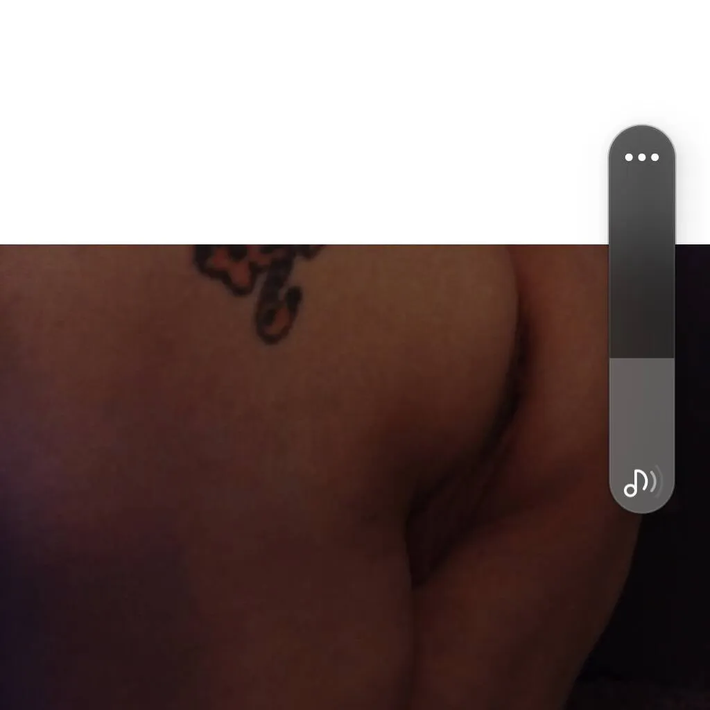 
                        Sarah
                     is Female Escorts. | Hamilton | Ontario | Canada | EscortsLiaison