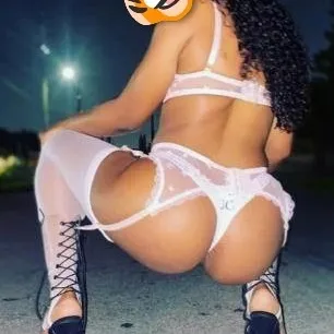  is Female Escorts. | Charlotte | North Carolina | United States | EscortsLiaison