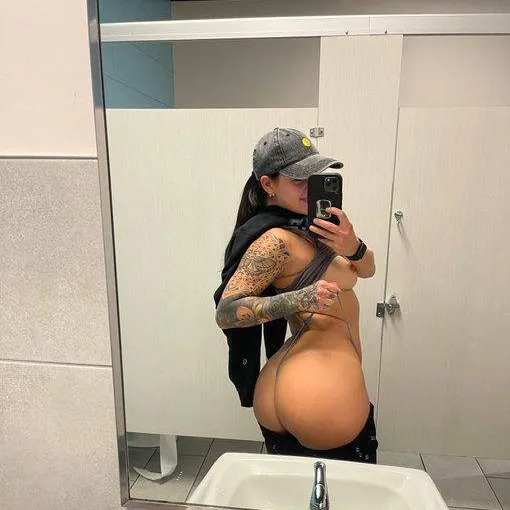 
                        Margret
                     is Female Escorts. | Nanaimo | British Columbia | Canada | EscortsLiaison