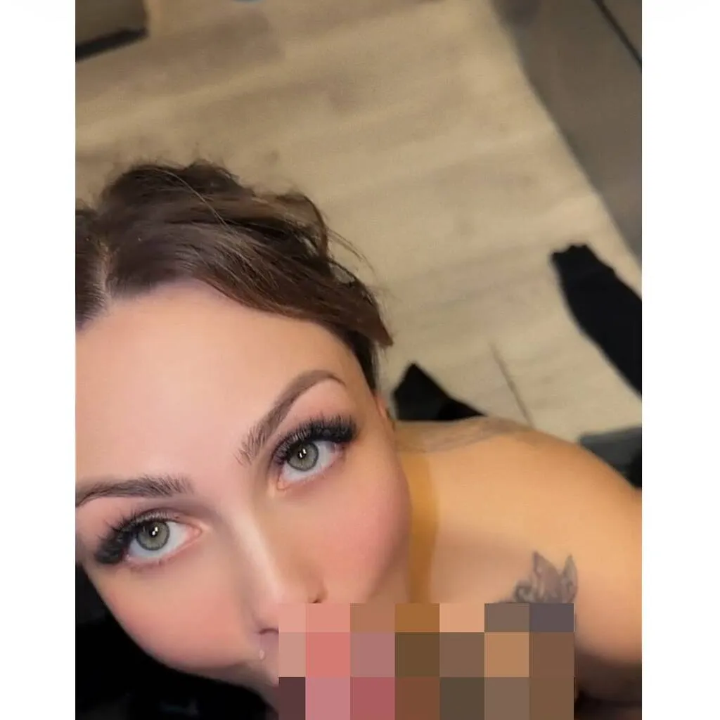 
                        JJ
                     is Female Escorts. | Victoria | British Columbia | Canada | EscortsLiaison