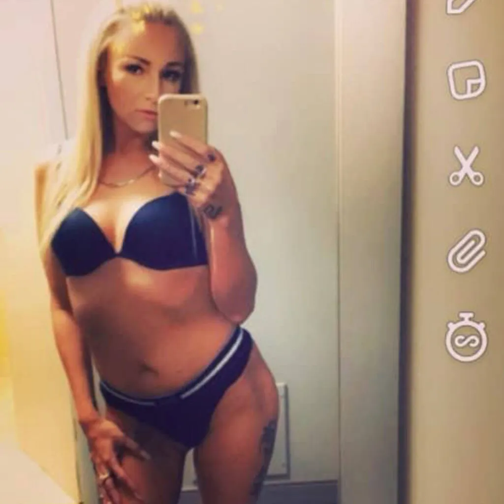 
                        Miss Lexxi
                     is Female Escorts. | Saskatoon | Saskatchewan | Canada | EscortsLiaison