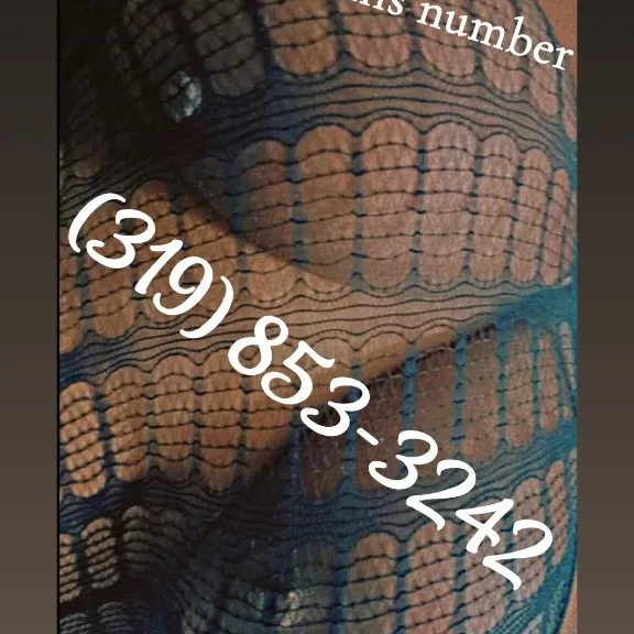  is Female Escorts. | Quad Cities | Iowa | United States | EscortsLiaison