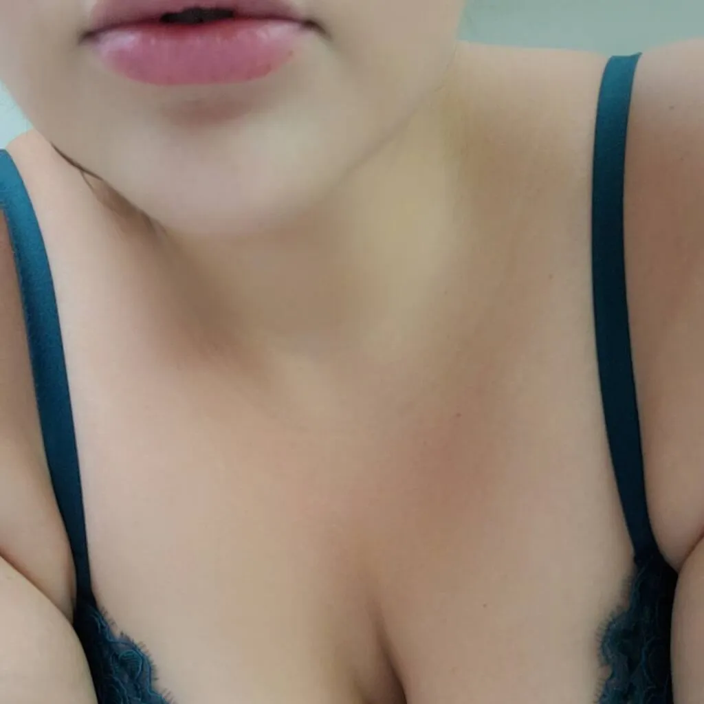 
                        Ivy
                     is Female Escorts. | Regina | Saskatchewan | Canada | EscortsLiaison